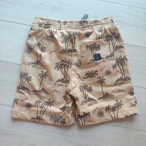 VOLCOM Baby NEW French Terry Hoodie & Shorts - Picture 8 of 10